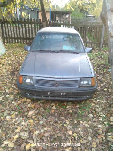 Opel Corsa,  1990 г.  45778 км. Минск