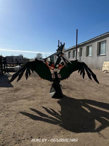 Полигональная фигура крылатая. Могилёв