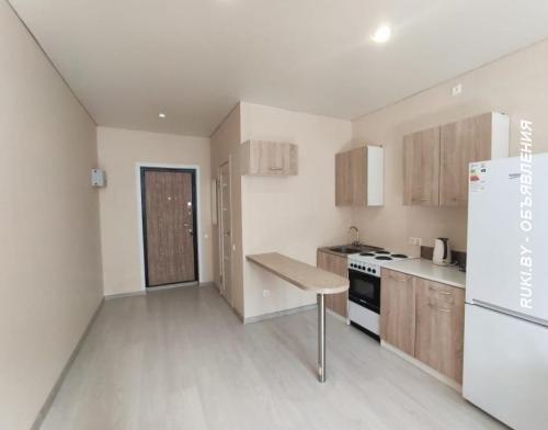 Продаю  студия квартиру 32 кв м. Минск