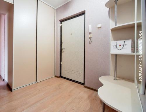 Продаю 2-комн квартиру 47 кв м. Минск